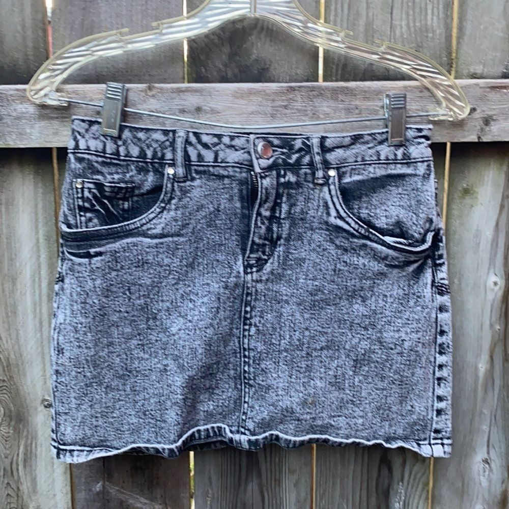 Justice Jean skirt sz. 14